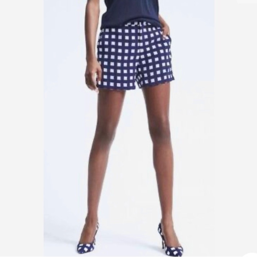 NWT Banana Republic Ryan Fit Shorts in Clean Gingham Check Print Size 6